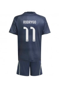 Real Madrid Rodrygo Goes #11 Jalkapallovaatteet Lasten Vieraspeliasu 2025-26 Lyhythihainen (+ Lyhyet housut)